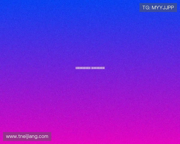 同框对比两种极端体型 冲击视觉感受超强烈